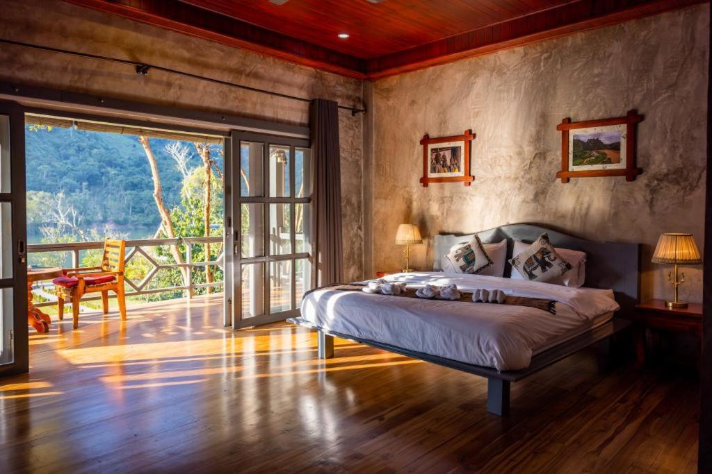 Resort Maison De Nongkhiaw Exterior photo