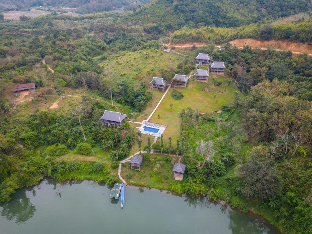 Resort Maison De Nongkhiaw Exterior photo